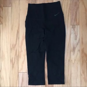 Black Nike High Waisted Capris! Like New!